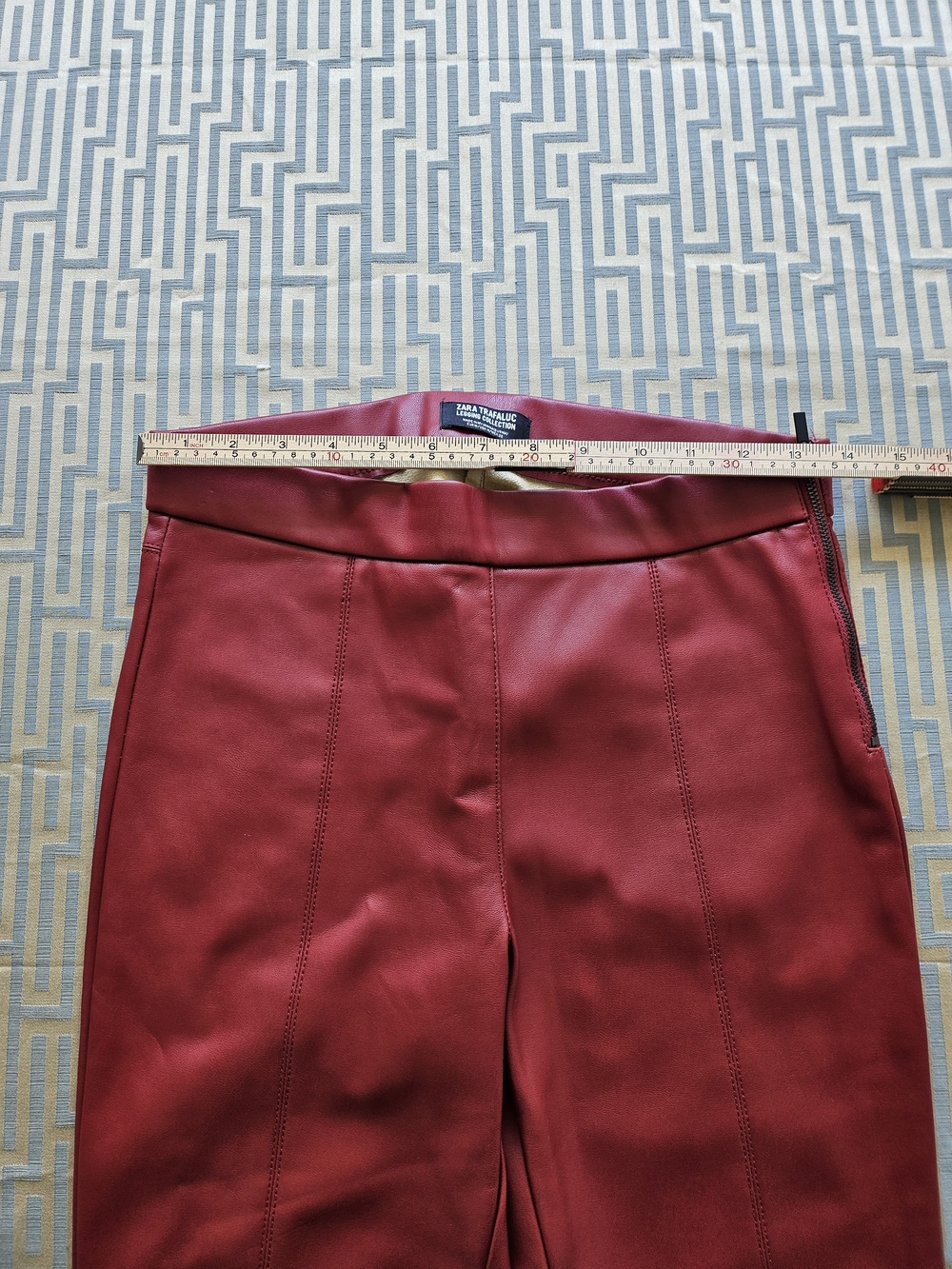 Zara Faux-Leather Slim Leg Pants in Deep Wine - Picture 2 of 5